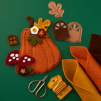 
              Felt Pumpkin Lane House - Felt Stitch & Create Dies
            